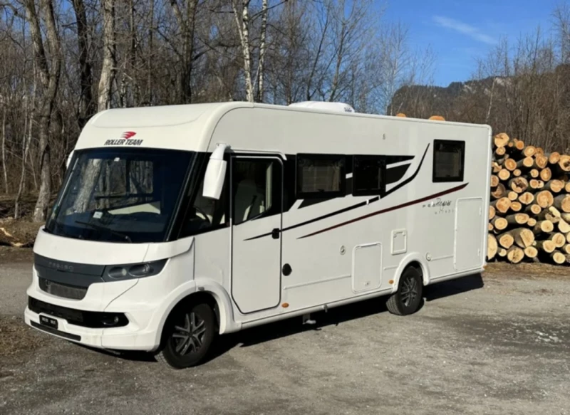 Roller Team Pegaso Mythos Wohnmobil - Schübelbach, Schweiz