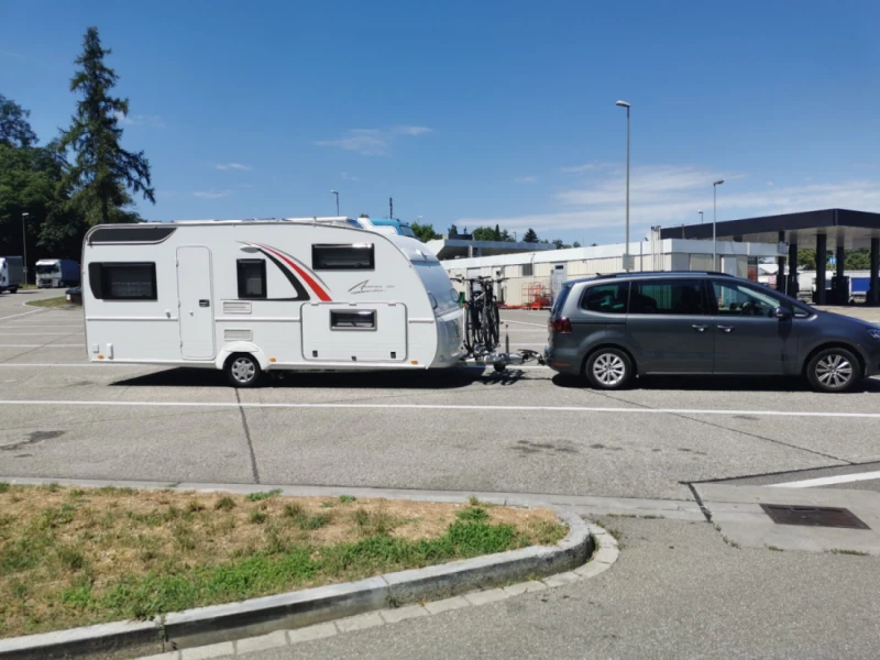 Bürstner Averso Plus  510 TK Wohnwagen - Obernau, Schweiz