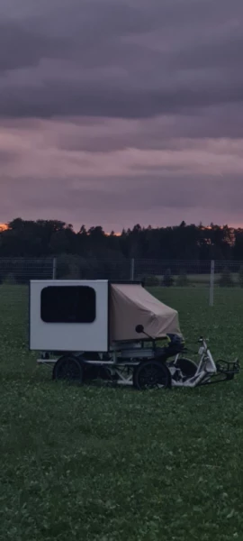 Marke Eigenbau Fahrradcamper Caravane - Dübemdorf, Suisse