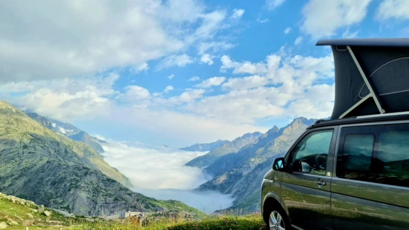 VW California 6.1 Ocean Retkeilyauto - Nyon, Sveitsi