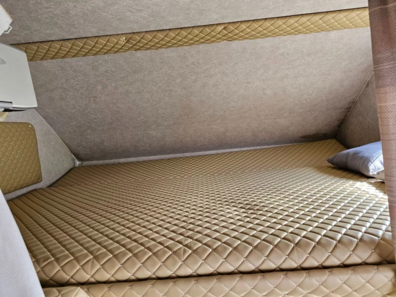 Ford Transit Wohnmobil - Wetzikon ZH, Schweiz