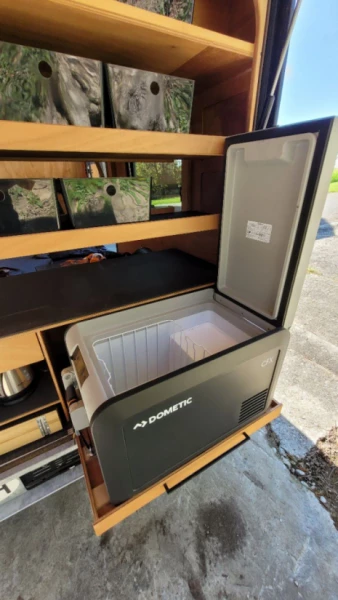 Seeberg Pro Wohnwagen - Merzligen, Schweiz