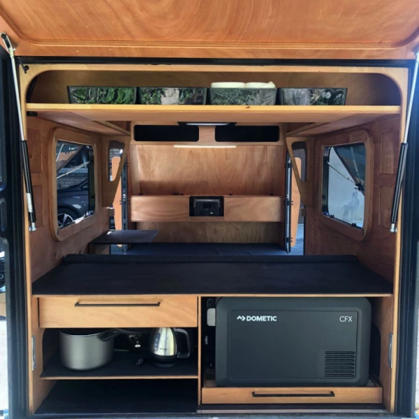 Seeberg Pro Wohnwagen - Merzligen, Schweiz