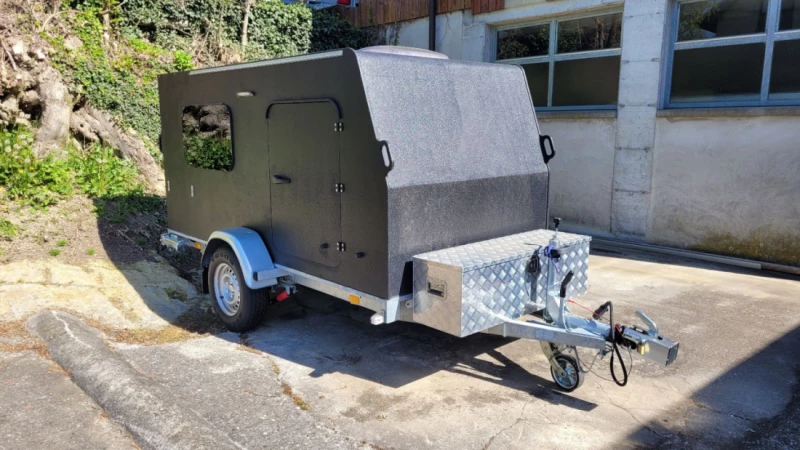 Seeberg Pro Wohnwagen - Merzligen, Schweiz