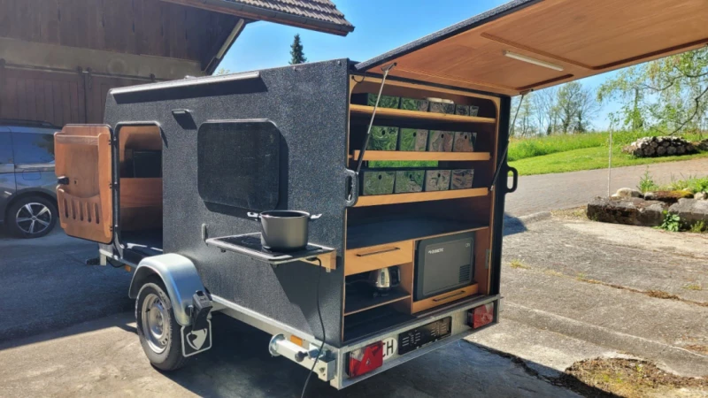 Seeberg Pro Wohnwagen - Merzligen, Schweiz