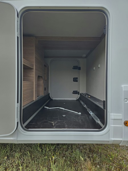 Weinsberg CaraSuite 650 MEG Spicy Wohnmobil - Grosswangen, Schweiz