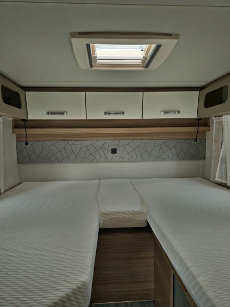 Weinsberg CaraSuite 650 MEG Spicy Wohnmobil - Grosswangen, Schweiz