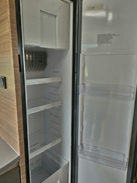 Weinsberg CaraSuite 650 MEG Spicy Wohnmobil - Grosswangen, Schweiz