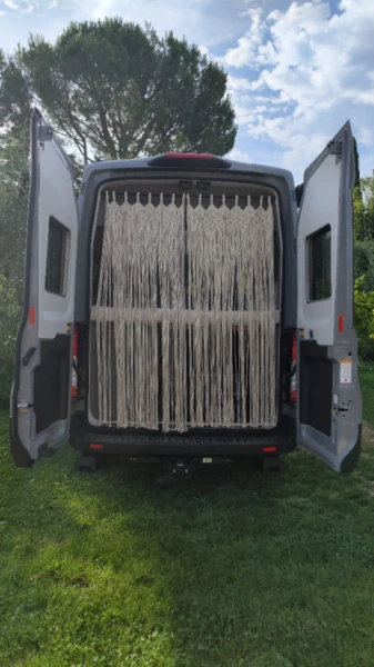 LMC Innovan 590 Campingbus - Birrhard, Schweiz