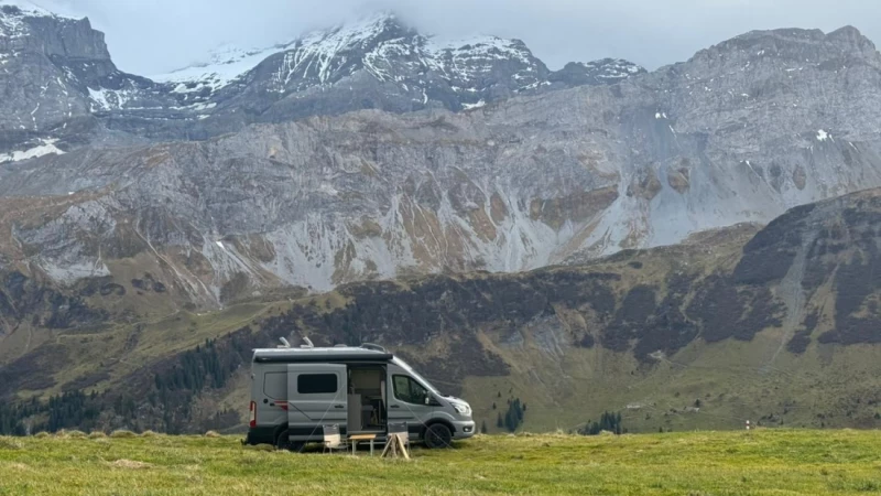 LMC Innovan 590 Campingbus - Birrhard, Schweiz