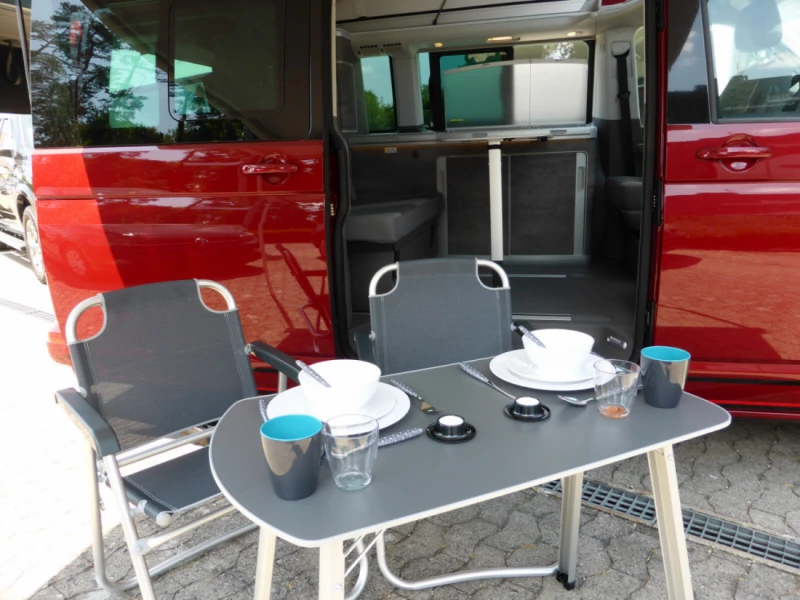 VW California 6.1 Ocean 4X4 Campingbus - Frauenfeld, Schweiz