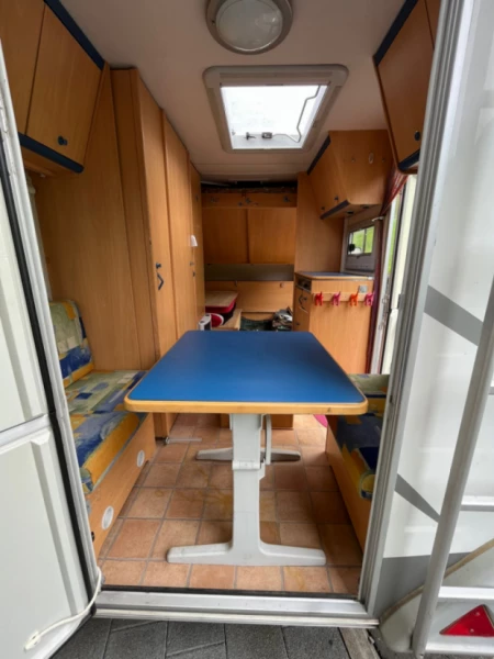 Knaus Tango Wohnwagen - Zürich, Schweiz