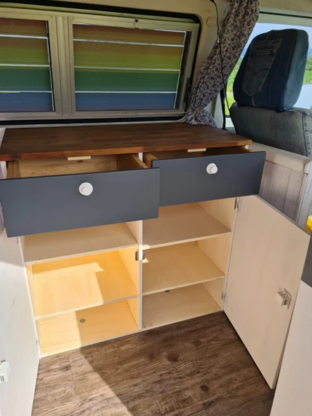 VW Bulli VW T2b Campingbus - Bischofszell, Schweiz