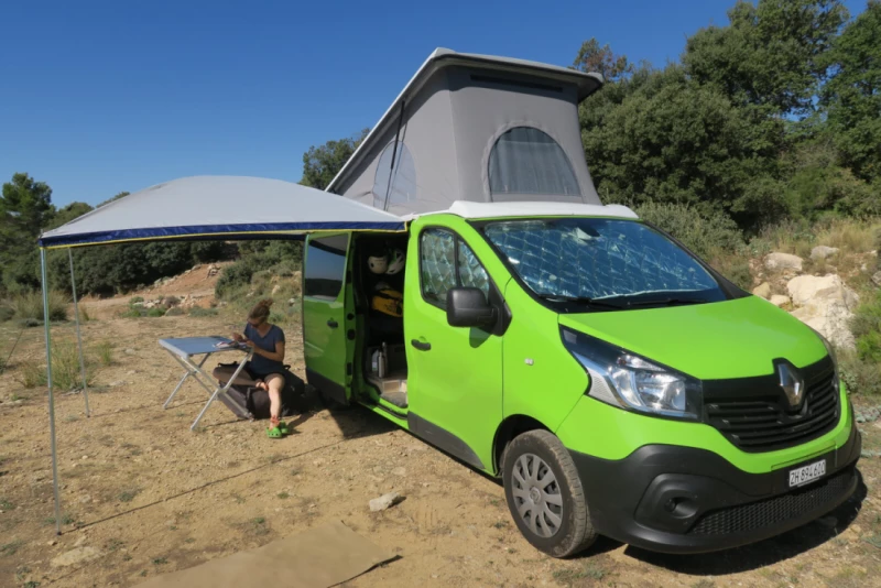 Renault Trafic, long-wheel base Campingbus - Freudwil, Schweiz