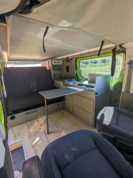 Renault Trafic, long-wheel base Campingbus - Freudwil, Schweiz