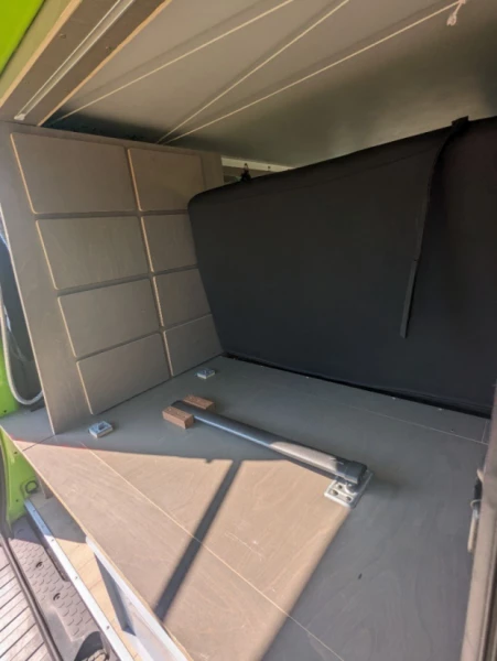 Renault Trafic, long-wheel base Campingbus - Freudwil, Schweiz