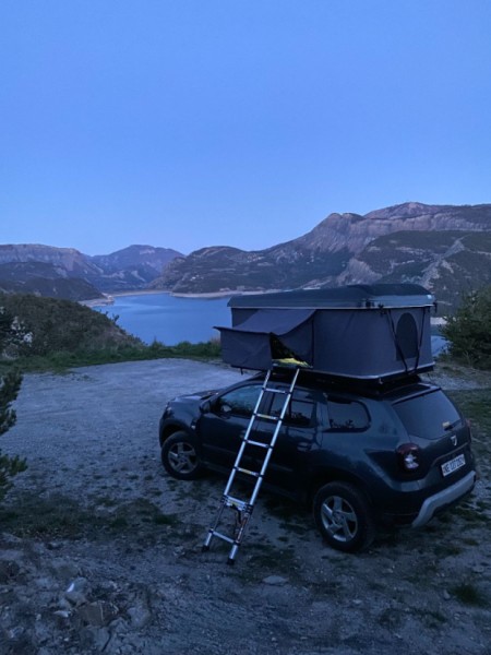 RTT tente de toit, coque dure, 140x200cm Muu retkeilyajoneuvo - Peseux, Sveitsi