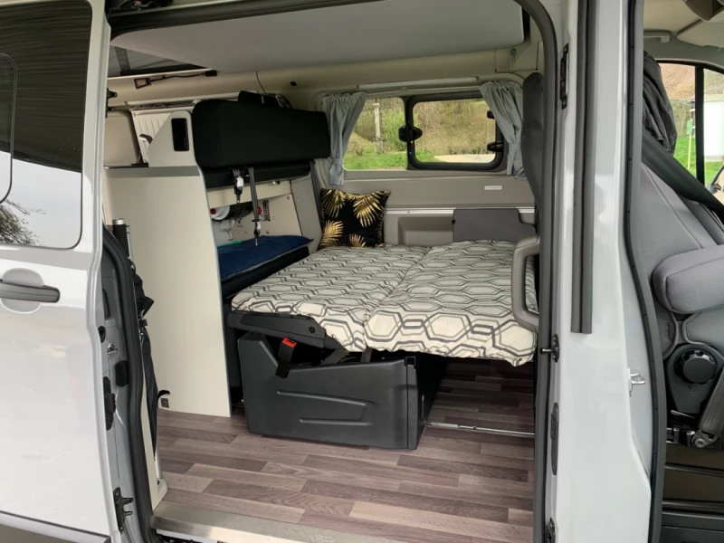 Ford Nugget Campingbus - Plan les ouates, Schweiz
