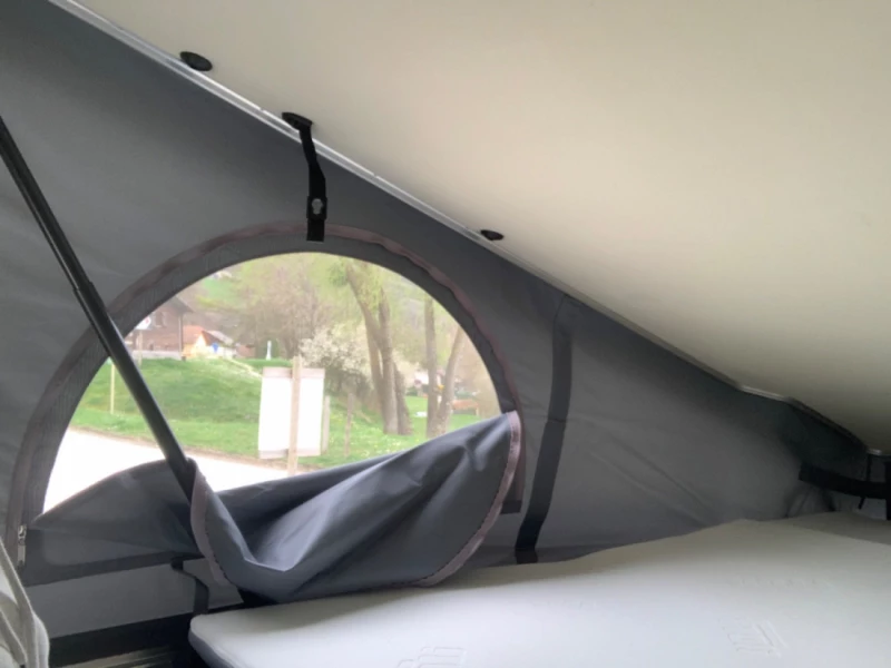 Ford Nugget Campingbus - Plan les ouates, Schweiz