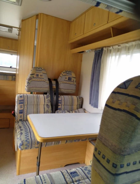 "Charly" Eiffelland 690 Fiat Ducato 2.8TD Bobil - Oberbalm, Sveits