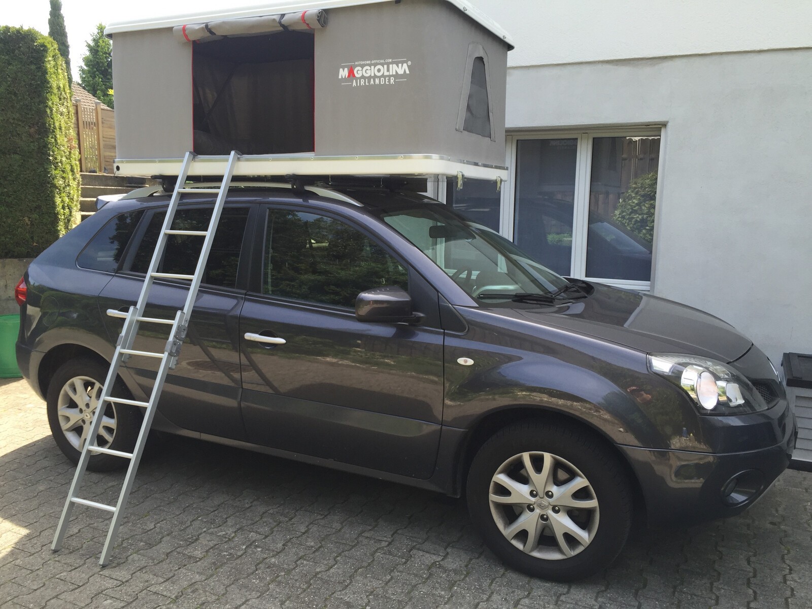 Rent Maggiolina Airlander Small in Meinisberg from EUR 51 / night