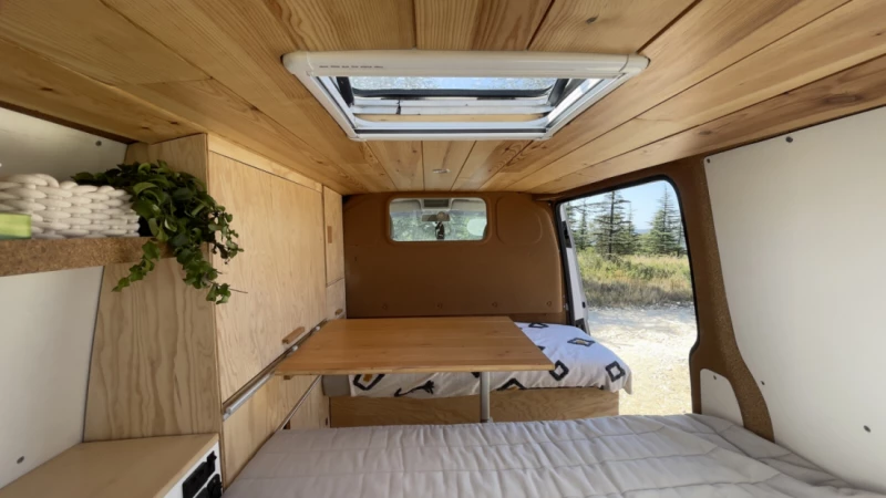 VW Transporter Campingbus - Evionnaz, Schweiz