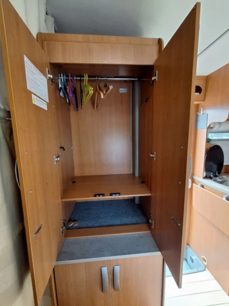 Pilote Aventura A705 Wohnmobil - Monthey, Schweiz