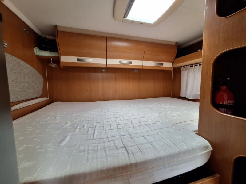 Pilote Aventura A705 Wohnmobil - Monthey, Schweiz