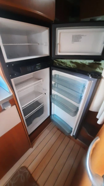 Pilote Aventura A705 Wohnmobil - Monthey, Schweiz