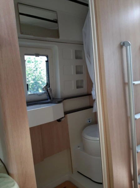 Giottiline Giottivan 60b Wohnmobil - Obstalden, Schweiz