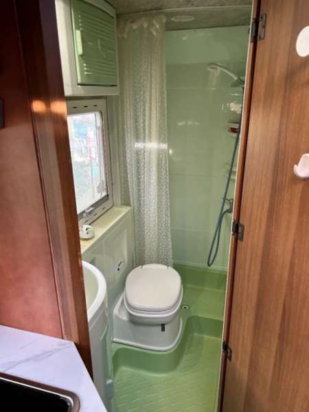 Mercedes Sprinter Camping-car - Geneve, Suisse