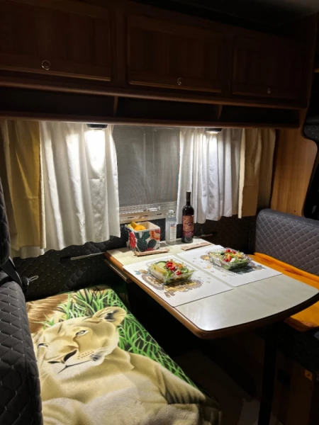 Mercedes Sprinter Camping-car - Geneve, Suisse