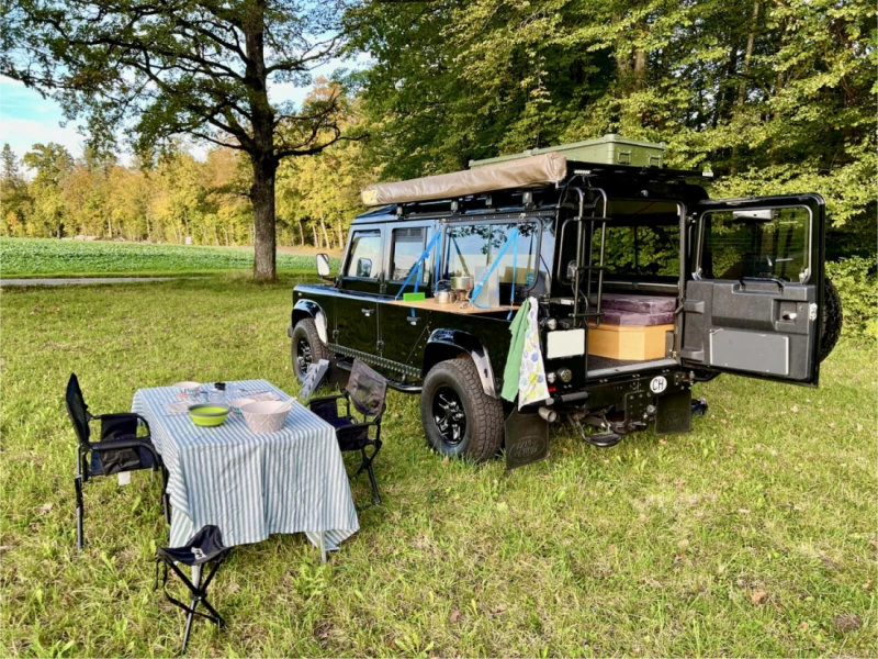 Land Rover Defender 110 TD4 Sonstiges Fahrzeug - Maur, Schweiz