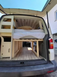 VW T5 Campingbus - Mägenwil, Schweiz