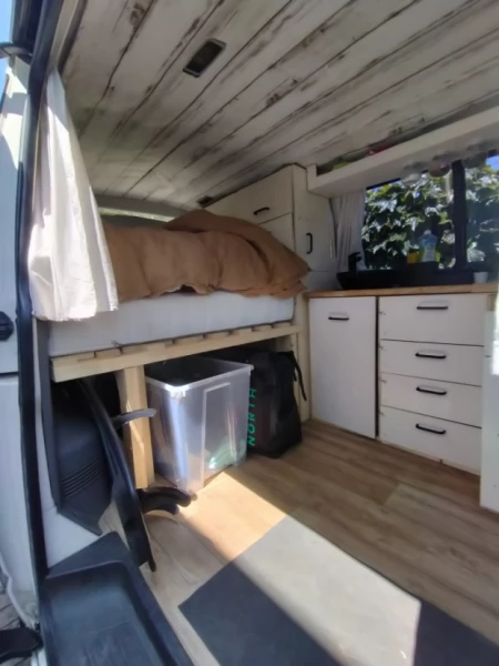 VW T5 Campingbus - Mägenwil, Schweiz