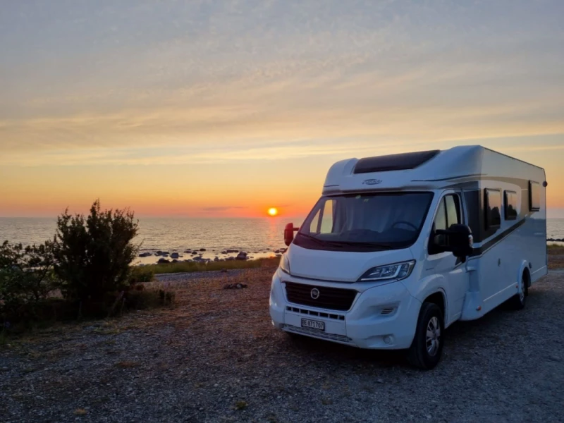 Carado T447 Wohnmobil - Heimberg, Schweiz