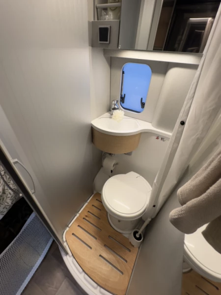 Hymer Hymer Free 600 Wohnmobil - Echallens, Schweiz