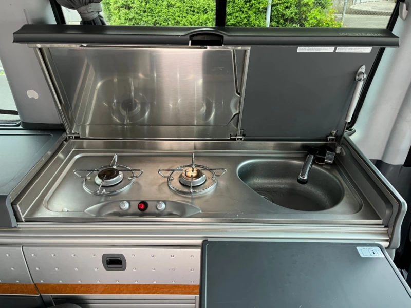 Mercedes Viano Marco Polo Campingbus - Zürich, Schweiz