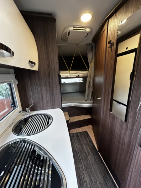 Benimar Sport 340 Up Wohnmobil - Dietikon, Schweiz