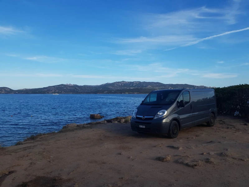 Opel Vivaro Campingbus - Thun, Schweiz