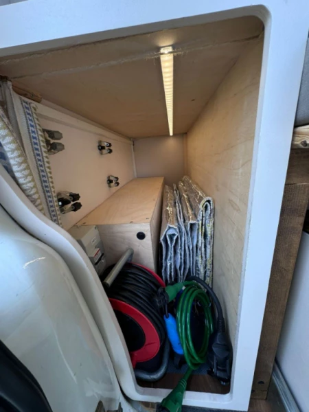 VW VW T4 Campingbus - Fräschels, Schweiz