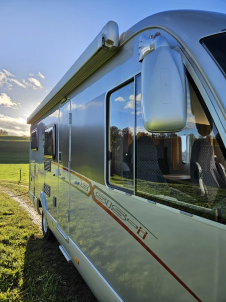 Hymer Exsis 562 Wohnmobil - Hittnau, Schweiz