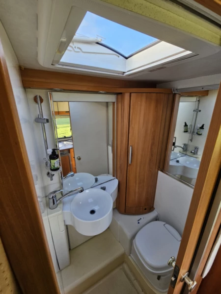Hymer Exsis 562 Wohnmobil - Hittnau, Schweiz