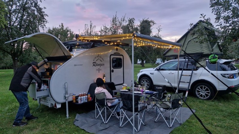 Hero Camper Ranger Caravan - Saint-Prex, Switzerland