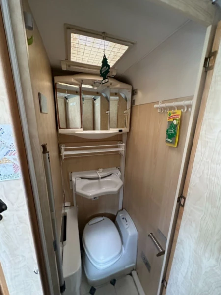 Mercedes Sprinter 313 CDI 4x4 Campingbus - Horw, Schweiz