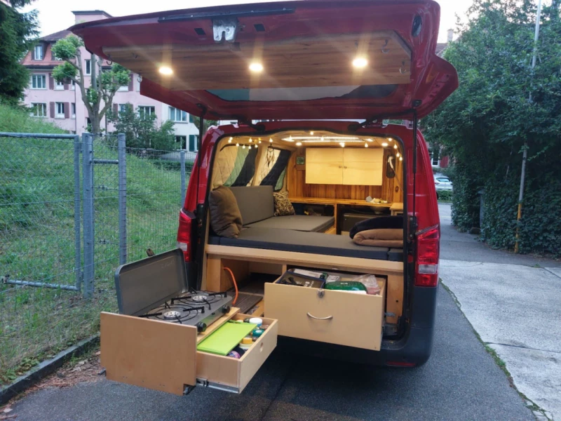 Mercedes Vito 114 CDI Campingbus - Zürich, Schweiz