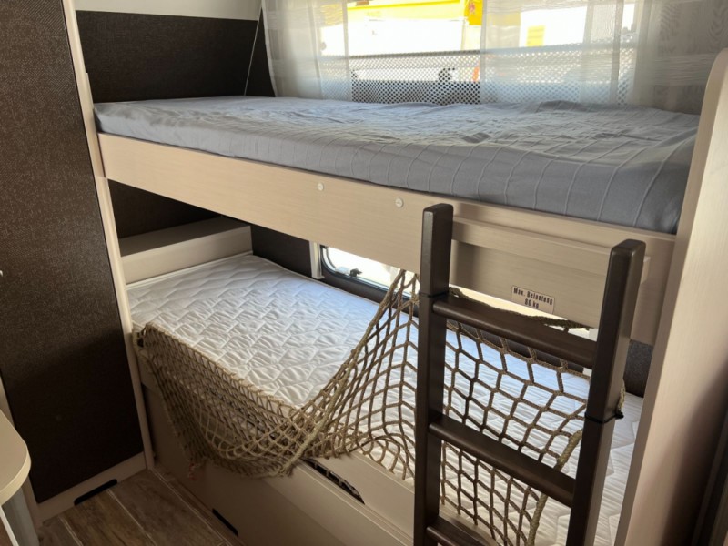Dethleffs c‘go up KR525 Caravane - Uitikon, Suisse