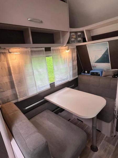 Dethleffs c‘go up KR525 Caravane - Uitikon, Suisse