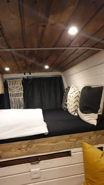 Mercedes Sprinter 313 AKA BOB Campingbus - Schübelbach, Schweiz