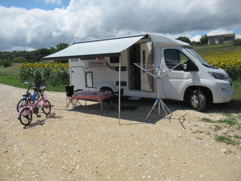 Bürstner nexxo van T620G Motorhome - Saint-Sulpice, Switzerland